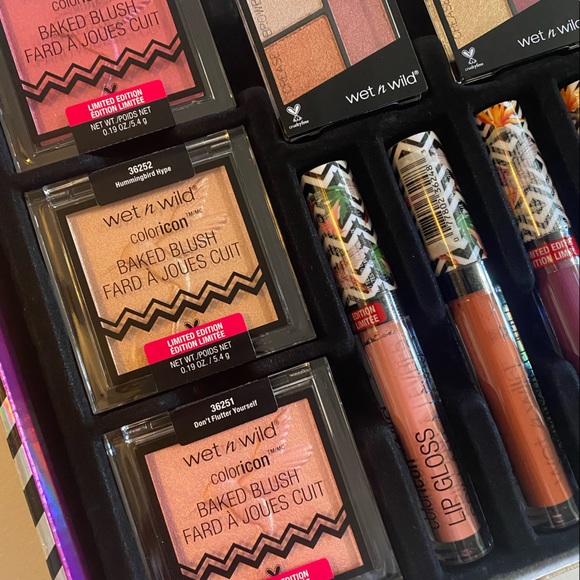 Wet N Wild Flights of Fancy Boxed Set - Picture 7 of 11